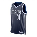 Klay Thompson – Dallas Mavericks